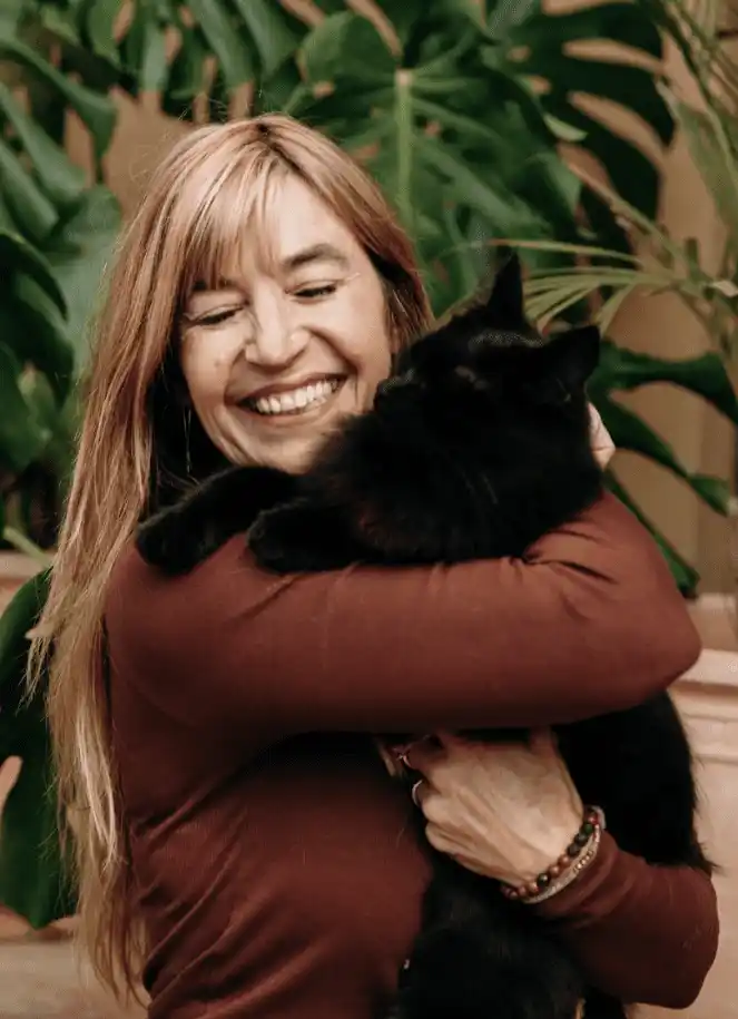 Meggin and animal assisted therapy cat