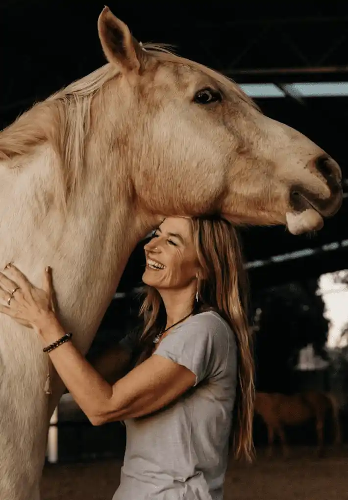 meggin and therapy horse